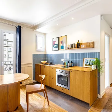 Apartment Trendy Staycation In *