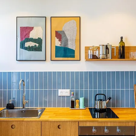 Trendy Staycation In Apartment